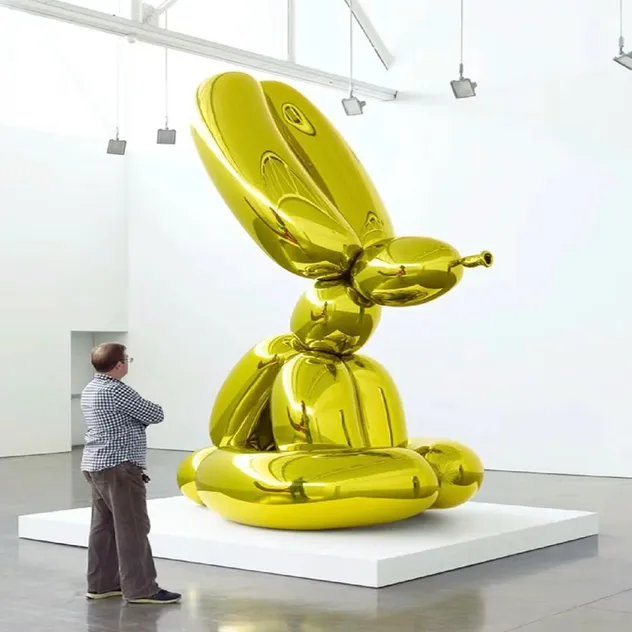 Mirror Finish Statue