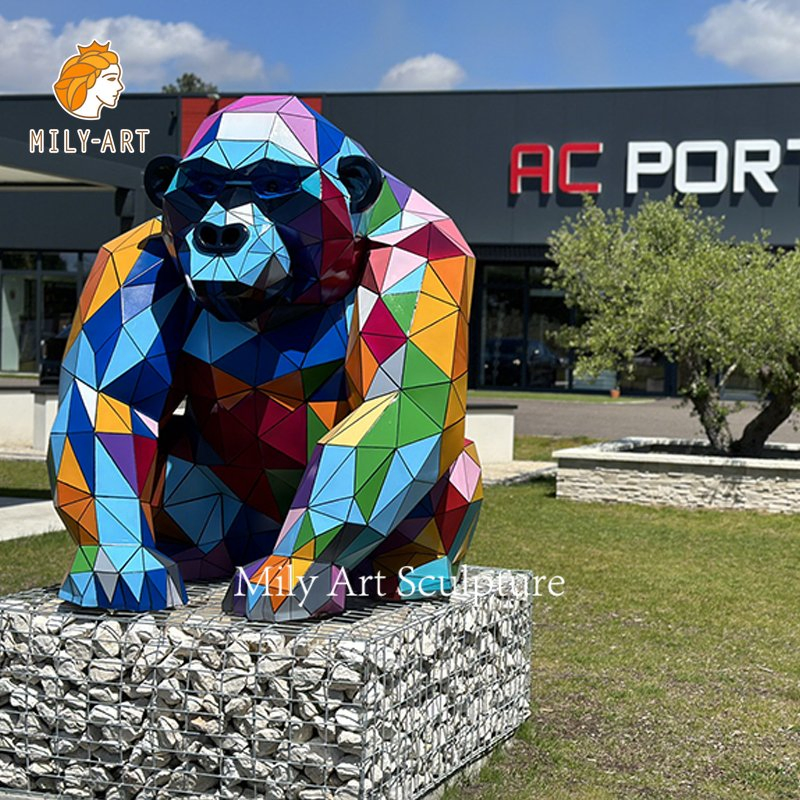 Hand Painted Stainless Steel Animal Sculpture Metal Geometric Gorilla Garden Statue