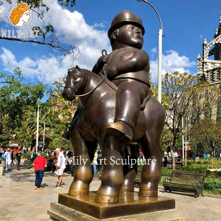 Famous Artists Metal Abstract Art Modern Bronze Fat Man Riding Horse Statue