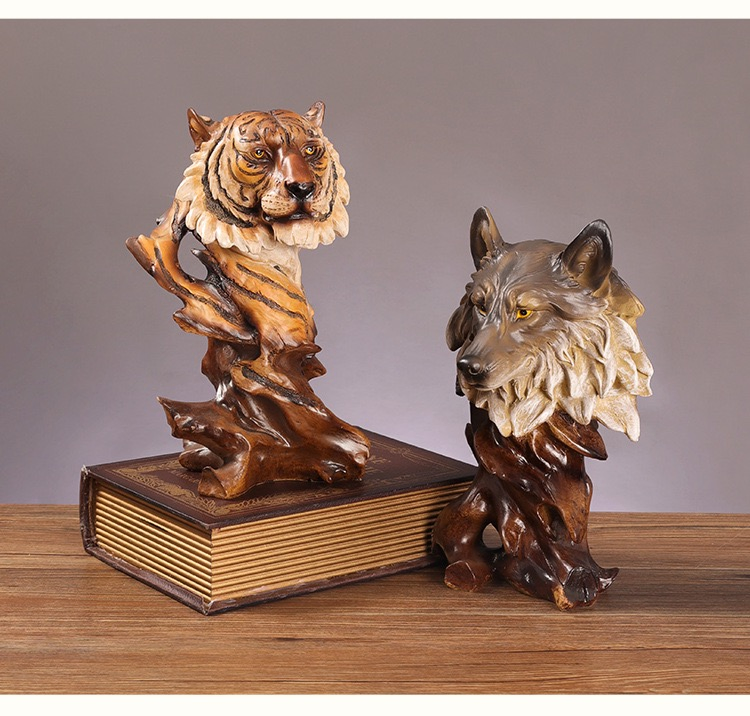 Guangdong Wholesale Custom Indoor Polyresin Poly Resin Plastic Lion Wolf Tiger Root Carving Figure Statue Art Sculpture for Home Decoration Desktop Decors Craft