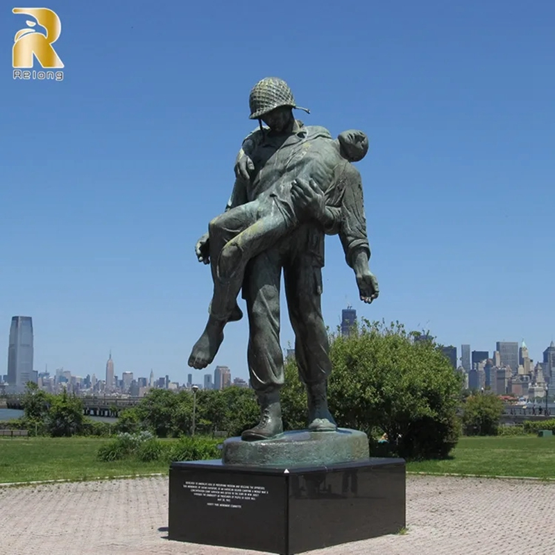 Customized Metal Bronze Life Size Memorial Statue Brass Soldier Man Sculpture Manufacturer