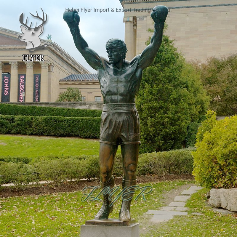 Life Size Bronze Figure Statue Outdoor Bronze Human Sculpture Customized