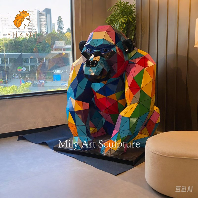 Hand Painted Stainless Steel Animal Sculpture Metal Geometric Gorilla Garden Statue