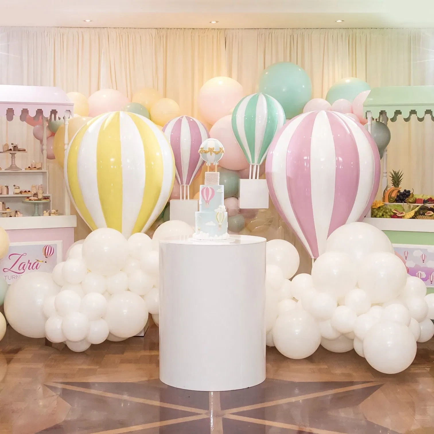 Support Customized Resin Life Size Pink Fiberglass Hot Air Balloon Sculpture Prop for Party Event