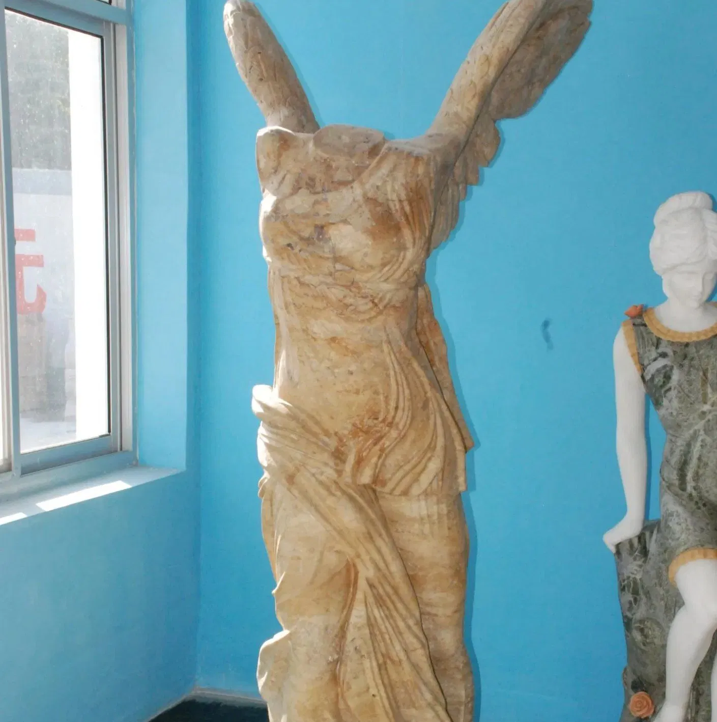 Sturdy Garden Statue for Outdoor Spaces, Weather Resistant Design