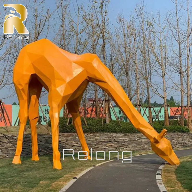 Geometric Giraffe Sculpture