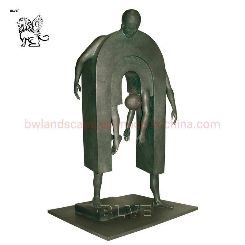 Outdoor Modern Art Funny Life Size Garden Statue Abstract Human Bronze Sculpture