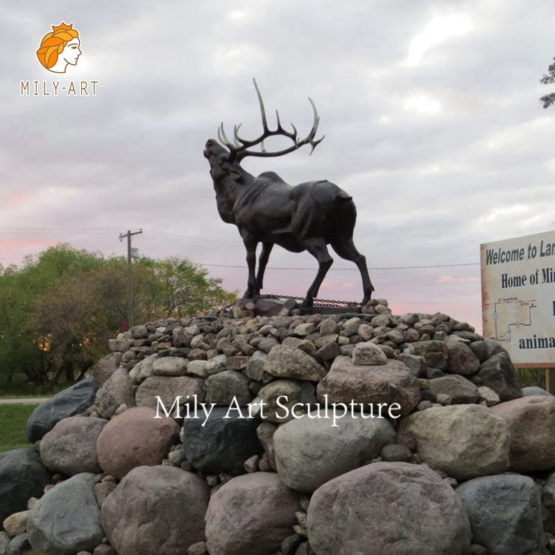 Lifelike Cast Deer Bronze Elk Deer Stag Moose Sculpture for Outdoor Decoration