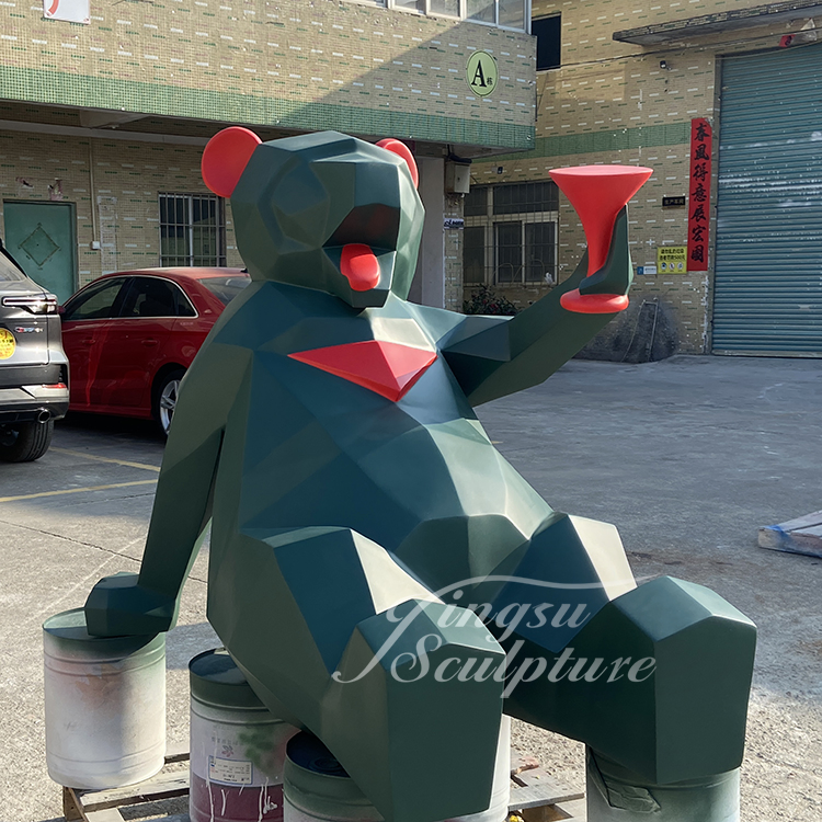 Outdoor Decor Resin Geometric Animal Sitting Green Bear Sculpture Fiberglass Big Funny Bear Statue