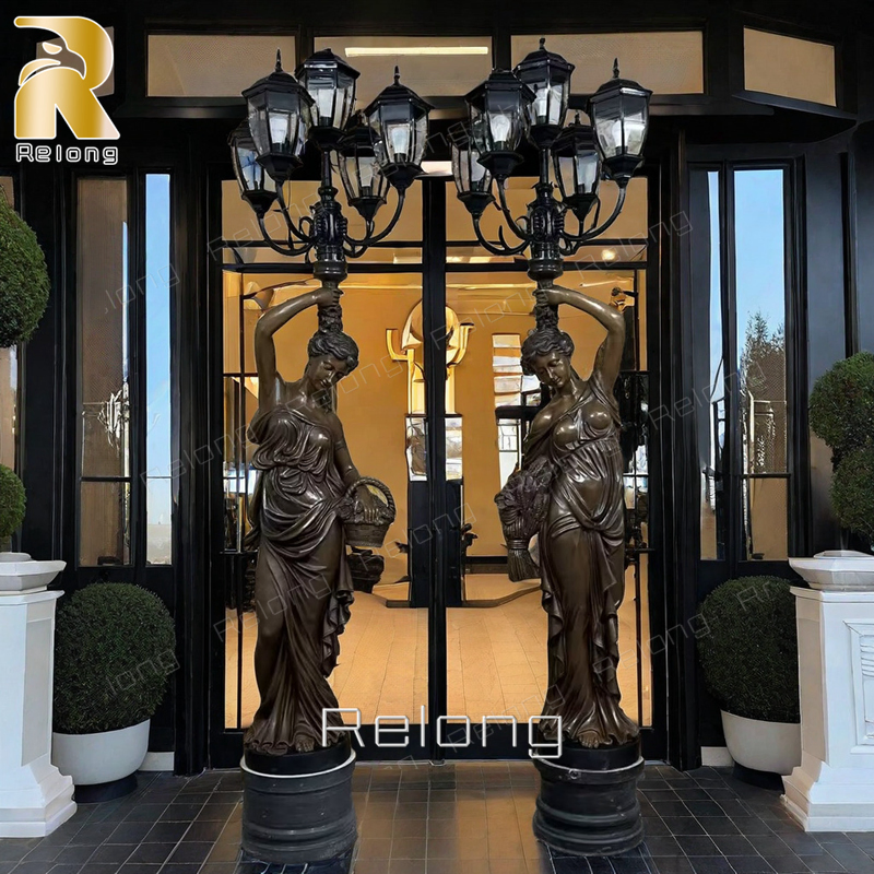Indoor Home Decoration Life Size Bronze Lady Holding Lamp Sculpture