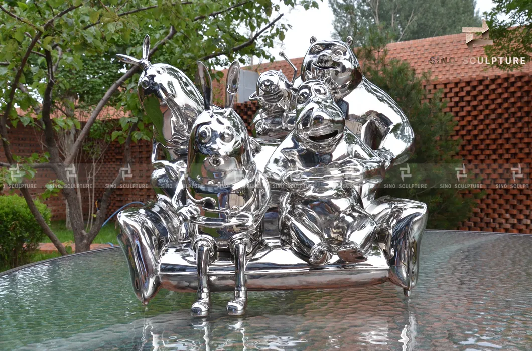 Cartoon Character Casting Stainless Steel Statue as Decoration