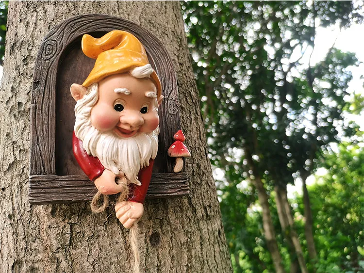 Gnome Detail 2
