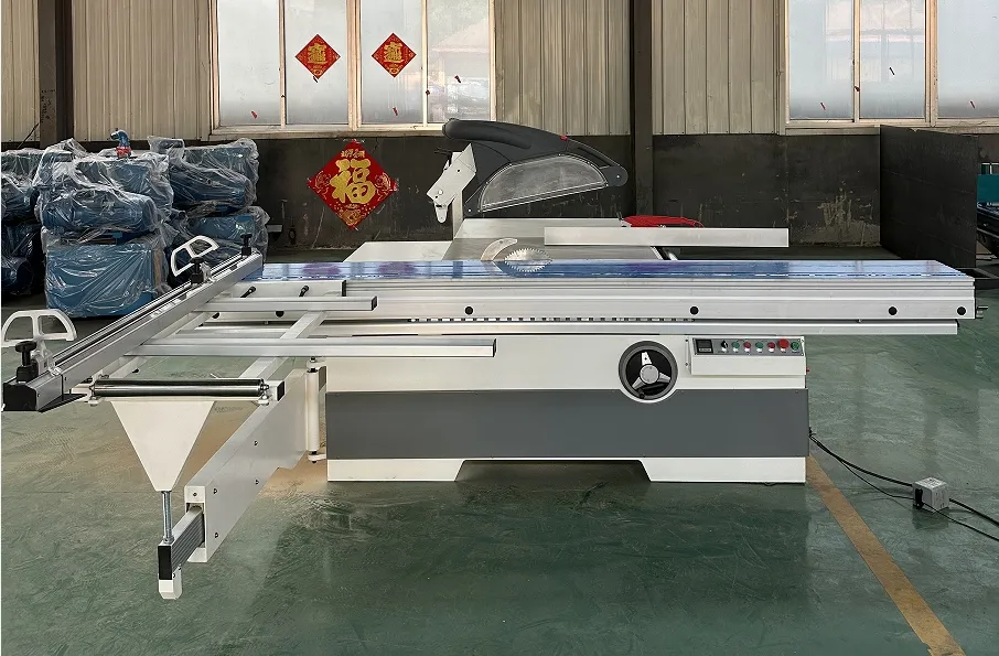Sliding Table Panel Saw Machine