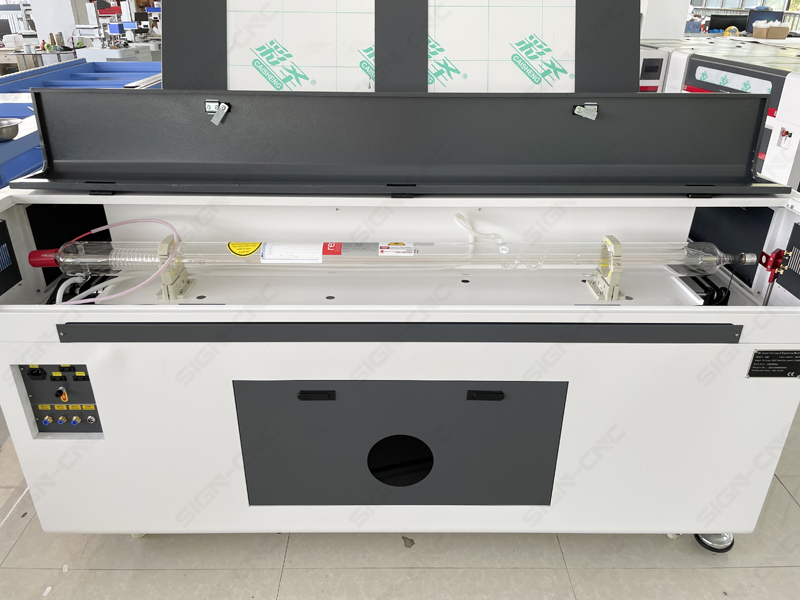 CCD Camera 6kw Spindle CNC Router Vibrating Oscillating Knife Laser Marking Engraving for Advertising Design