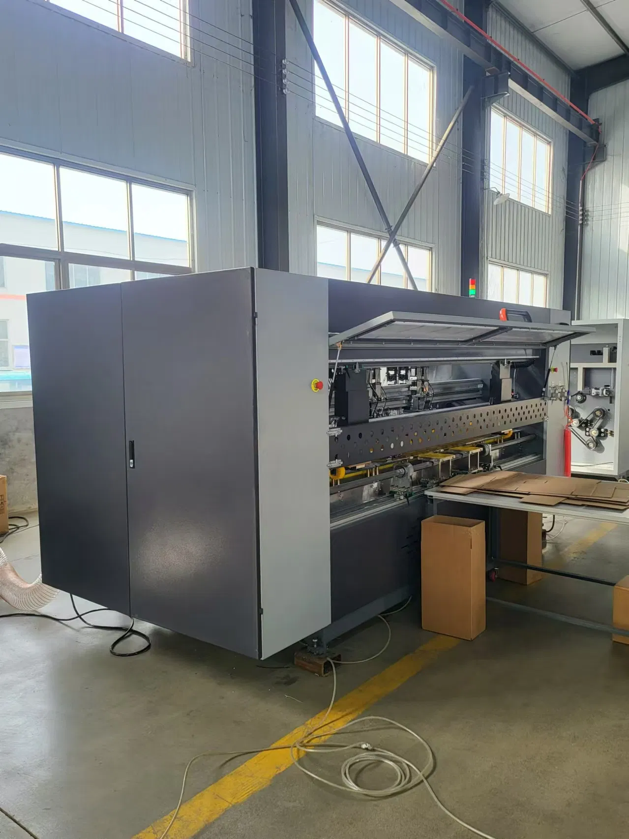 Compound Universal Cutting Slotting Perforating Machine