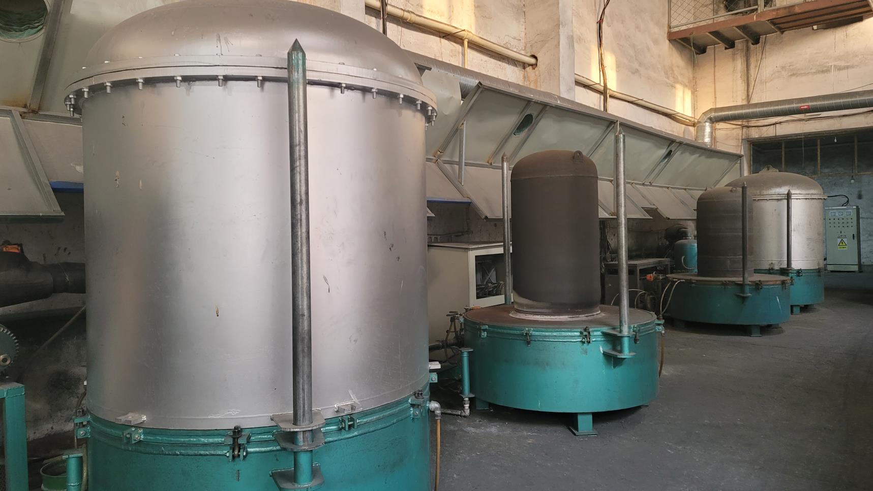 Jinan Deepit Cutter CNC cutting machine manufacturing facility - smashing process