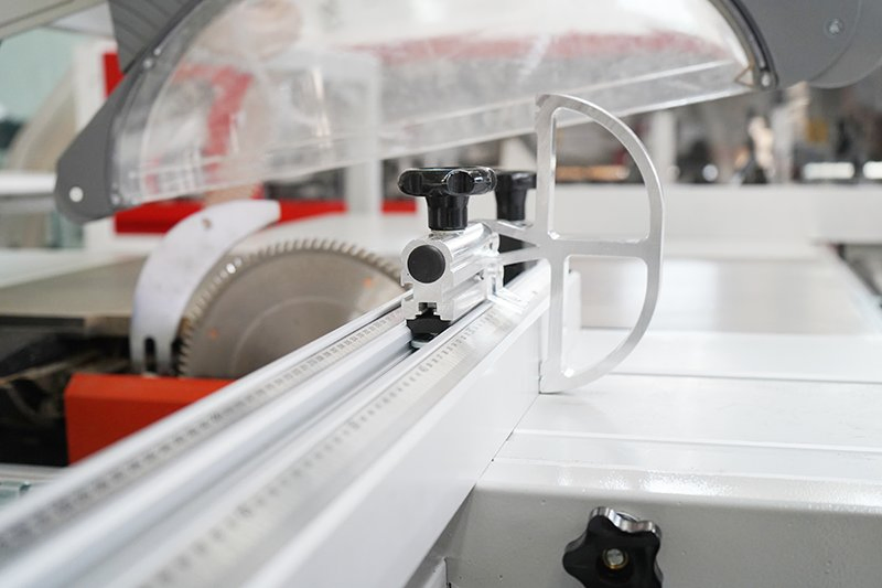 3200 mm Woodworking Machinery Sliding Table Panel Saw with Scoring Blade Panel Saw