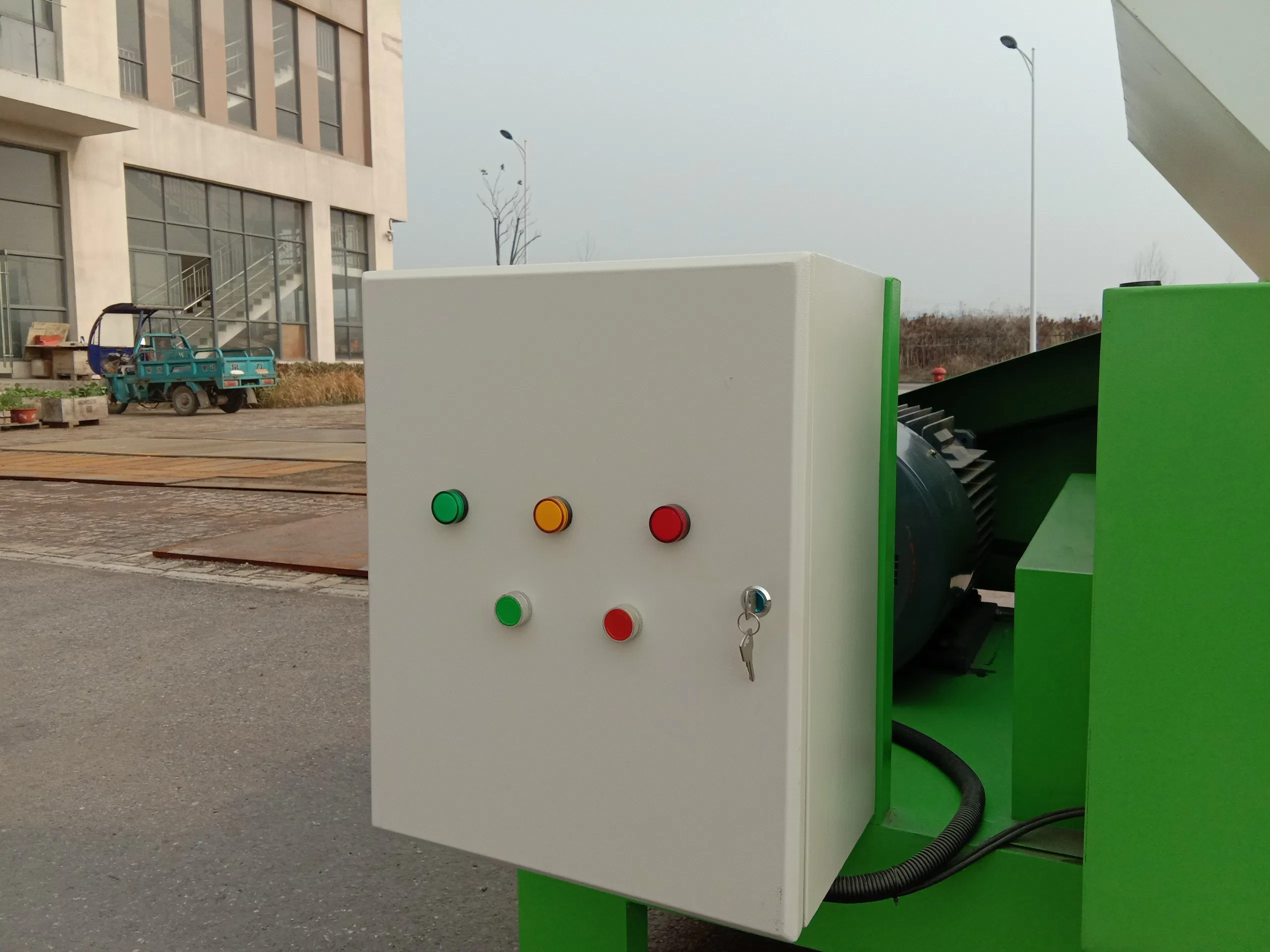 New Design Industrial Plastic Crusher Grinder for Sale with Great Price