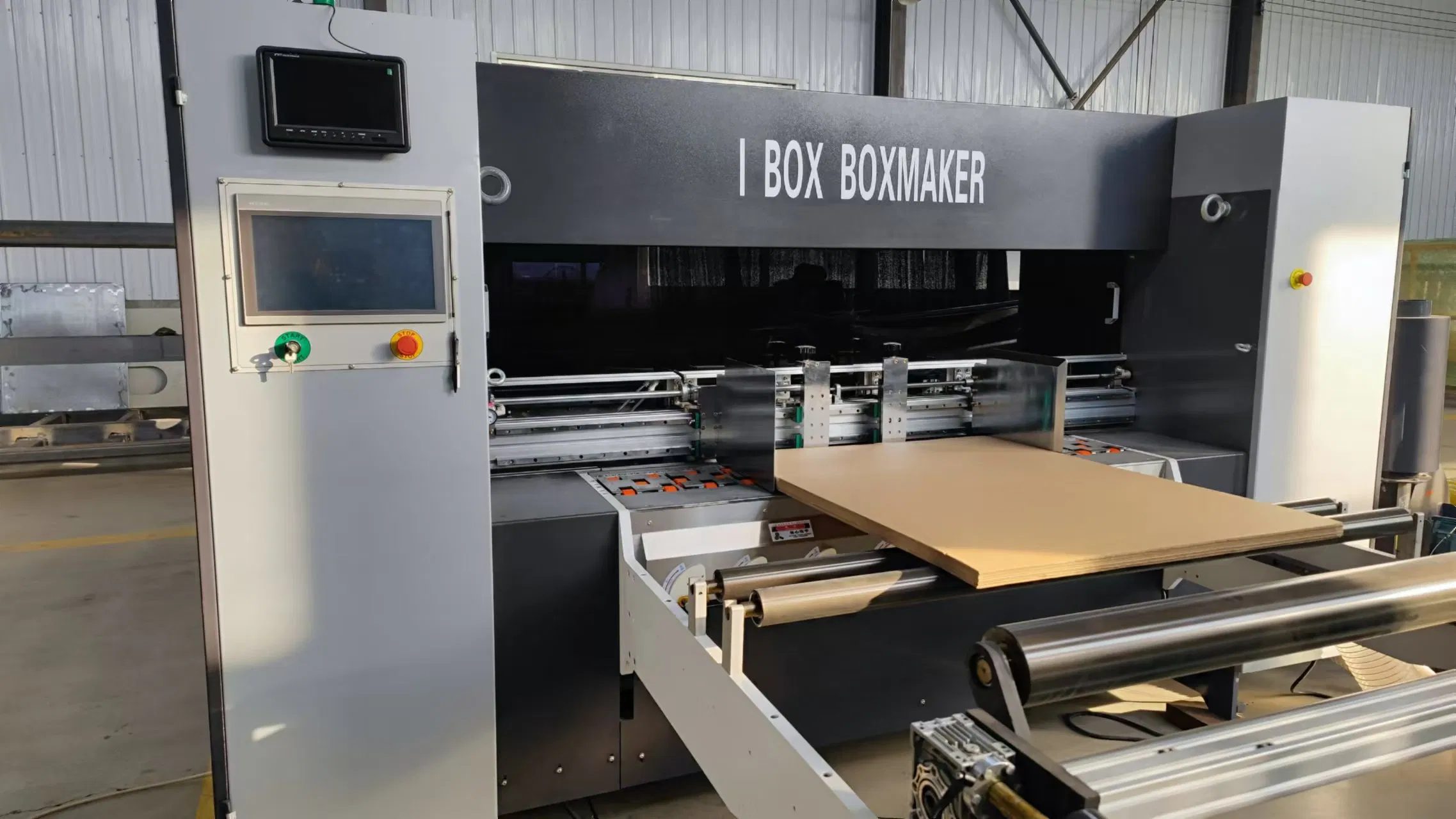 Compound Universal Cutting Slotting Perforating Machine