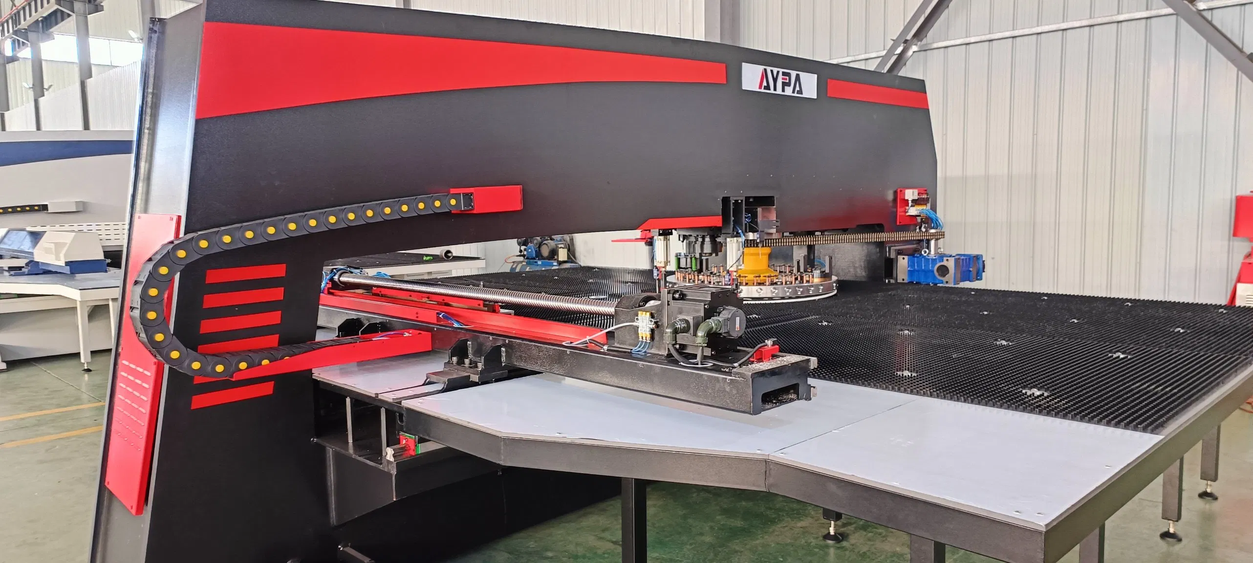 Automatic CNC Turret Perforate Metal Board Panel Plate Punching Cutting Bending Perforating Hole Machine Tools