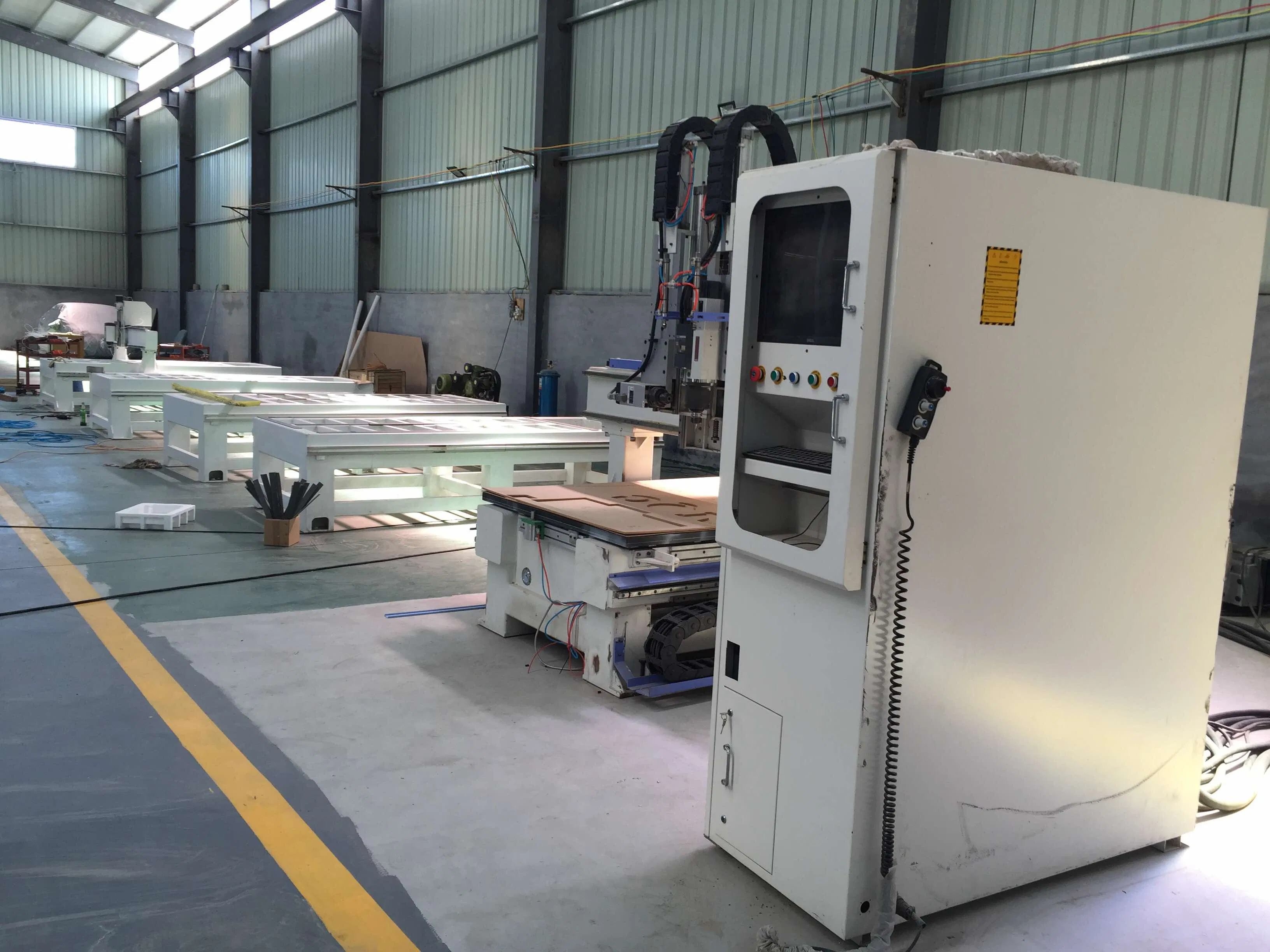 Jinan CNC Woodworking Engraving and Milling Machinery Tool