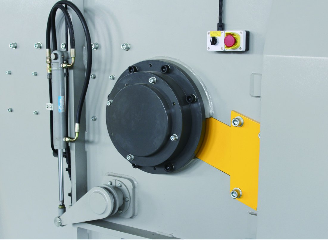 Two Shafts Shredder/ &nbsp;Tire Shredder/Fine Rubber Powder Grinding Machine