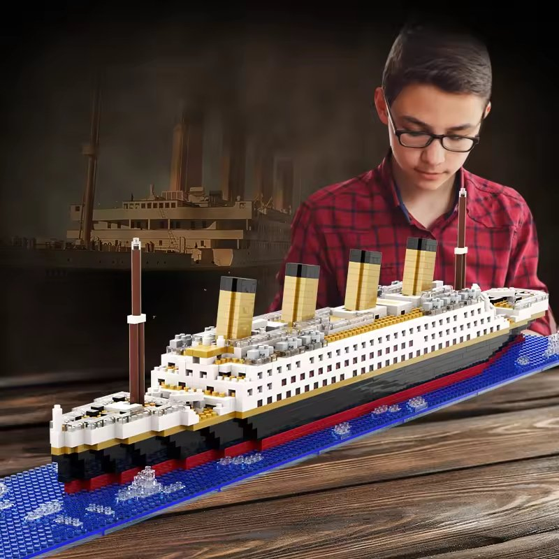 Juguete de barco Titanic de ensamblaje creativo clásico, bloques de construcción del modelo Titanic