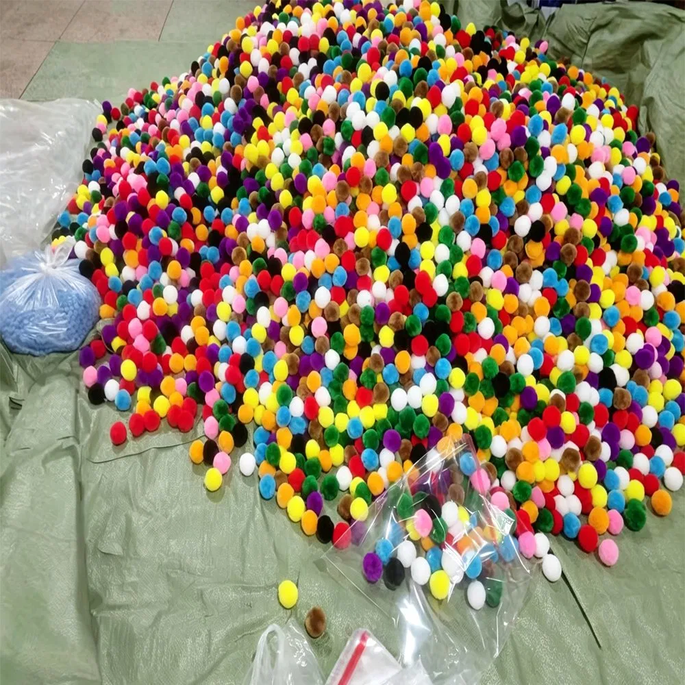 Precio de fábrica al por mayor de fibra de acrílico y poliéster, pompones, bola POM POM, juguetes educativos de juego STEM Montessori con informe de prueba CPC