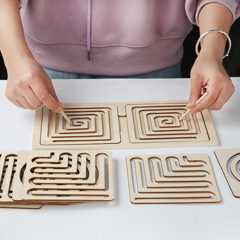 Juguetes educativos para niños, juego de mesa de rompecabezas de laberinto de madera para niños