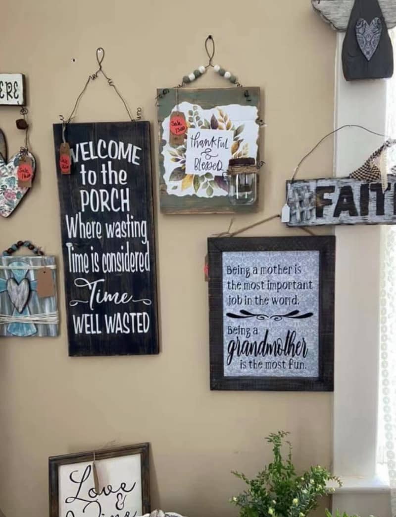 Welcome Sign Ambiance 2