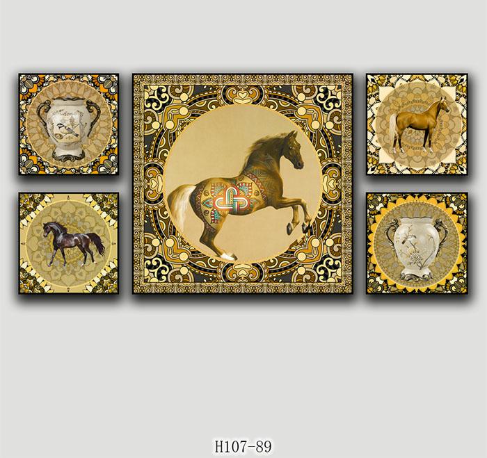 Gallery Wall Layout 4