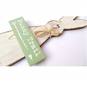 Famous Easter Bunny Wooden Engraved Decorative Sign Plaque Distressed Home Decor Manufacturers, Supplier