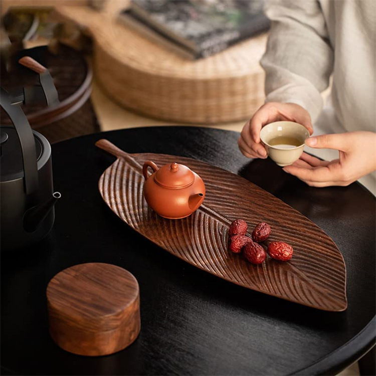 Leaf Wood Tray 8