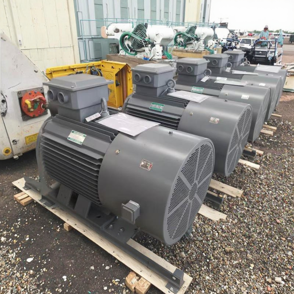 High Efficiency 15Kw PMG Horizontal Wind Turbine Generator 220V/380V AC Output for Village Electrification Renewable Energy