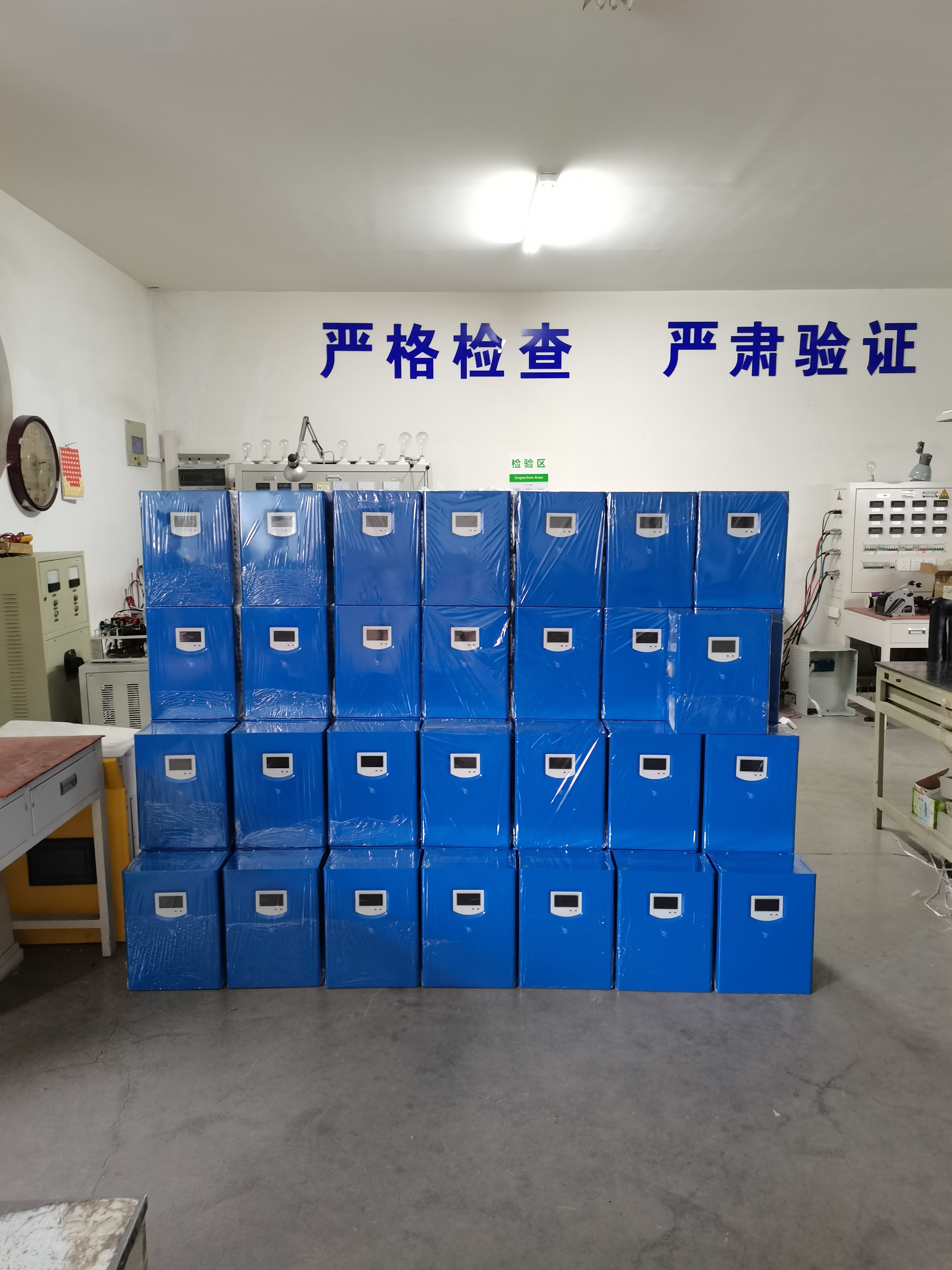 1KW 2KW 3KW Wind Power System Products MPPT Boost or Buck Wind Turbine Controller