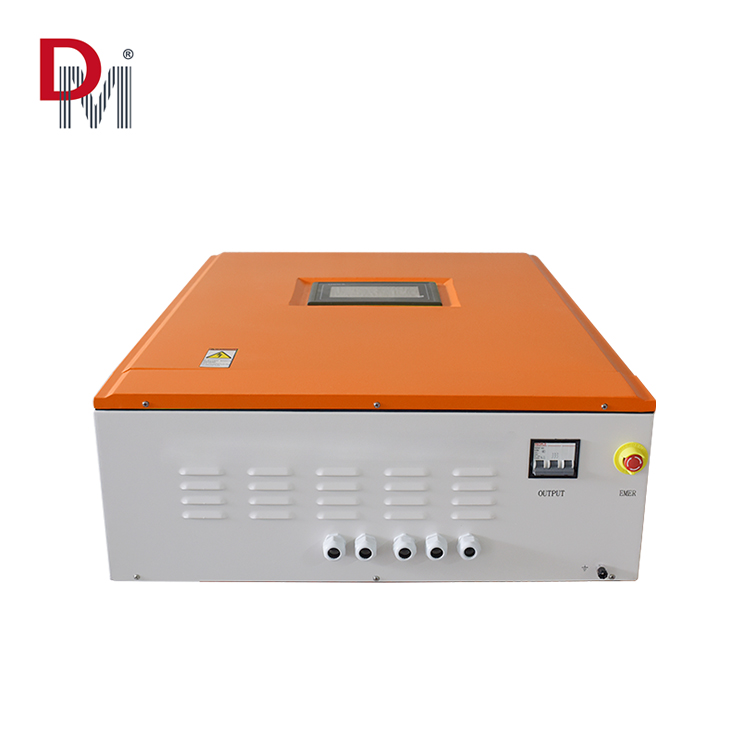 MPPT Solar Charging Controller 600VV/680V with LCD Display and  LED
