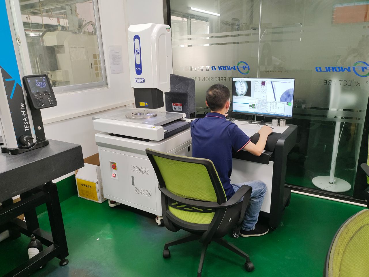 2-D Measuring Instrument