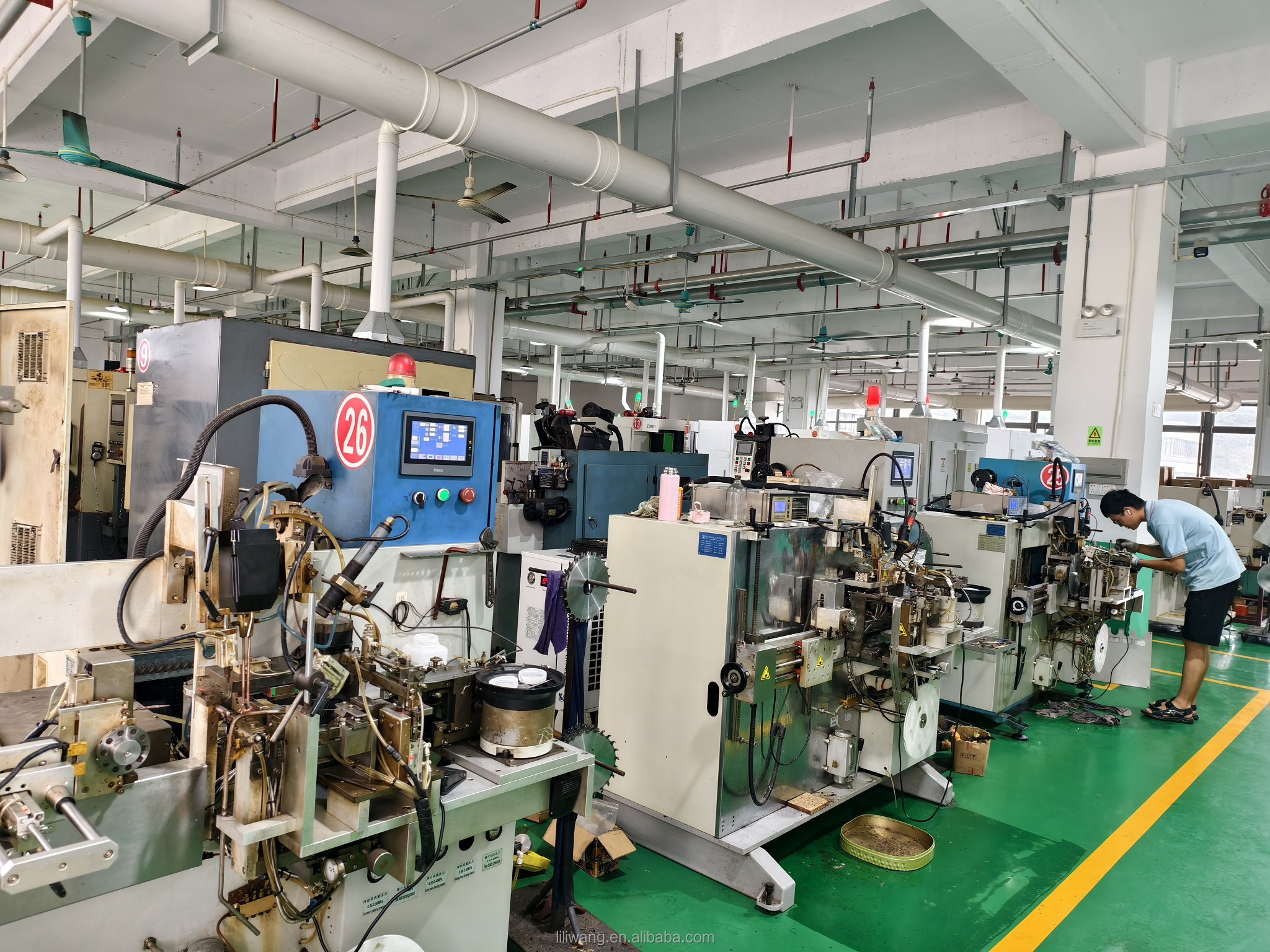 Manufacturing process floor