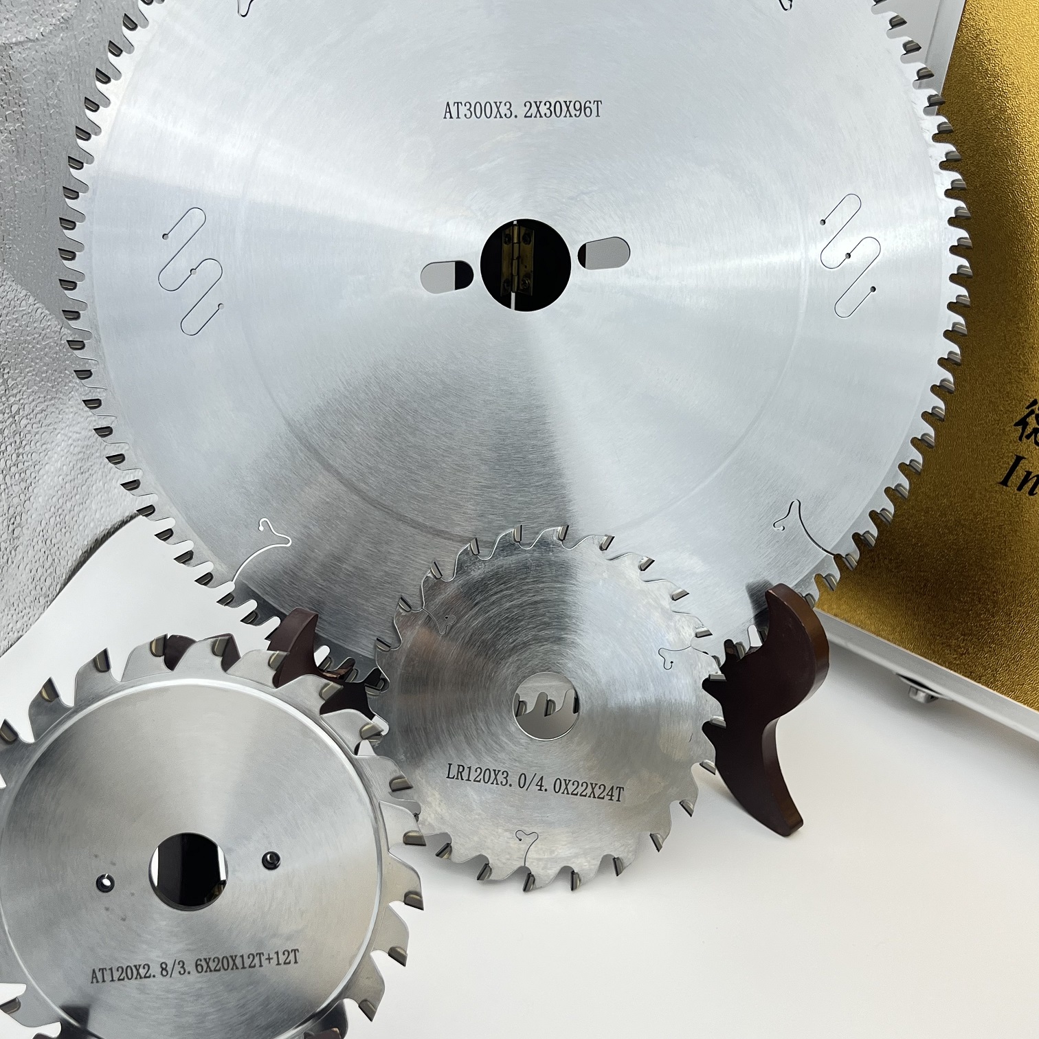 PCD Saw Blade for Cutting Laminated Panels,saw Blade for Cutting MDF