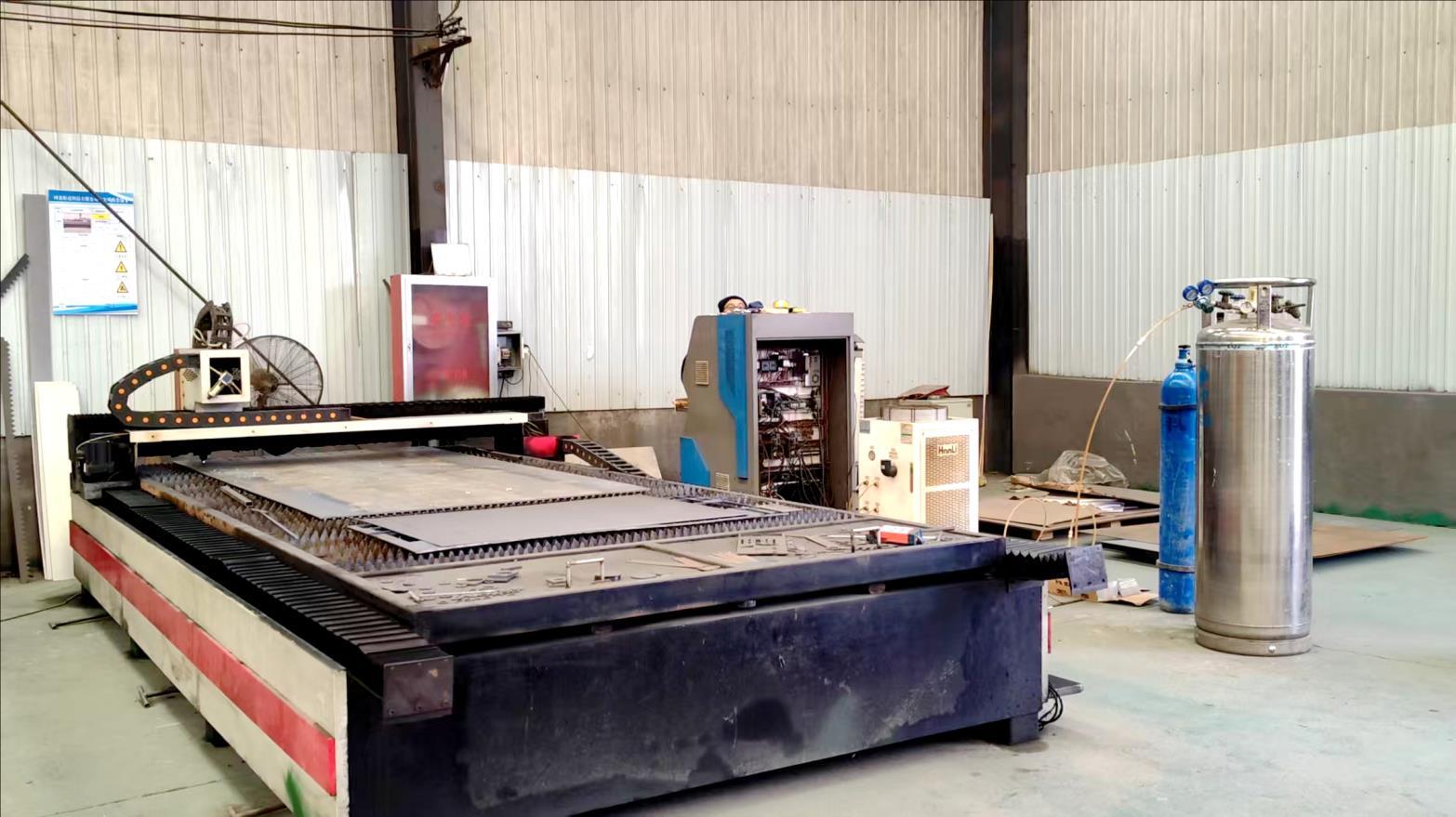 High-precision laser cutting machine used at DentFix carbide tool factory