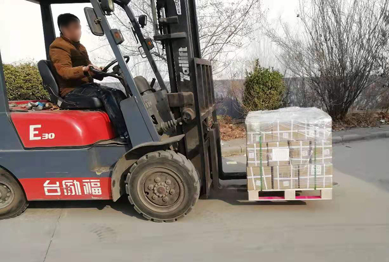 Global logistics shipping 2