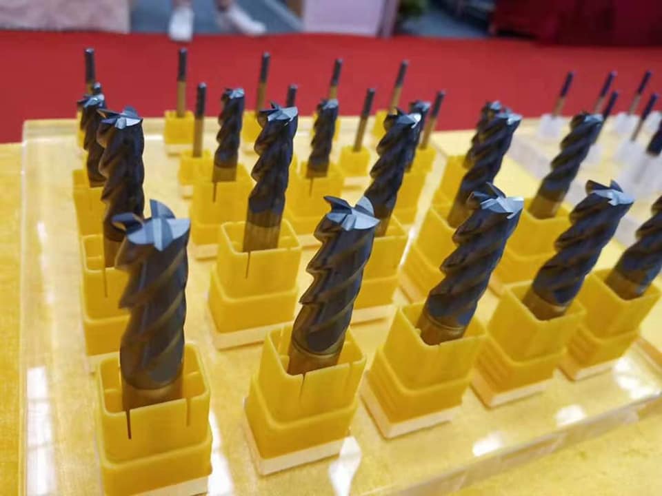 60HRC Premium Solid Carbide End Mills with Consistent Quality and Long Tool Life High Efficiency for Mold Steel Economic