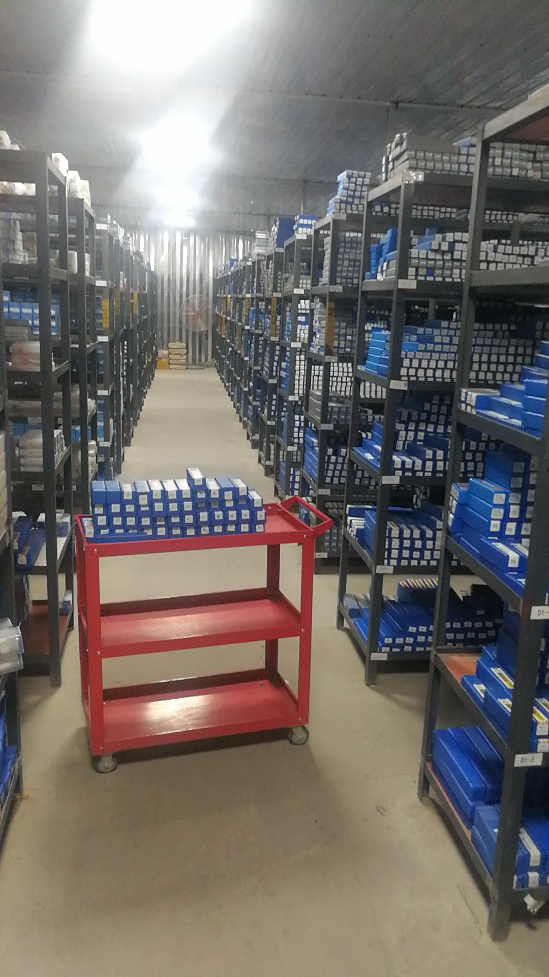 Warehouse facility