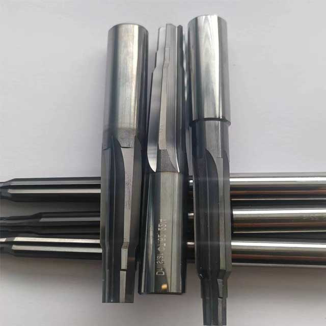 Carbide Chamber Reamer for Carliber Diameter 5.56 mm Length 110mm Chamber Reamer