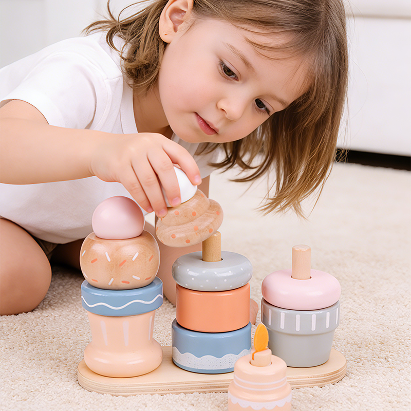Qiaike Baby Montessori Wooden Sweet Cake Stacking Toy Pretend Play Dessert Set Diy Educational Building Blocks Wooden Toy OEM CE
