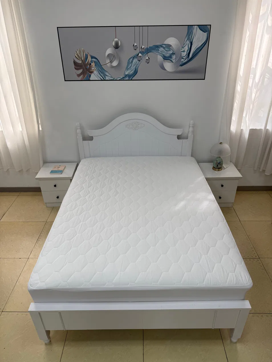 Waterproof Mattress Cover View 1