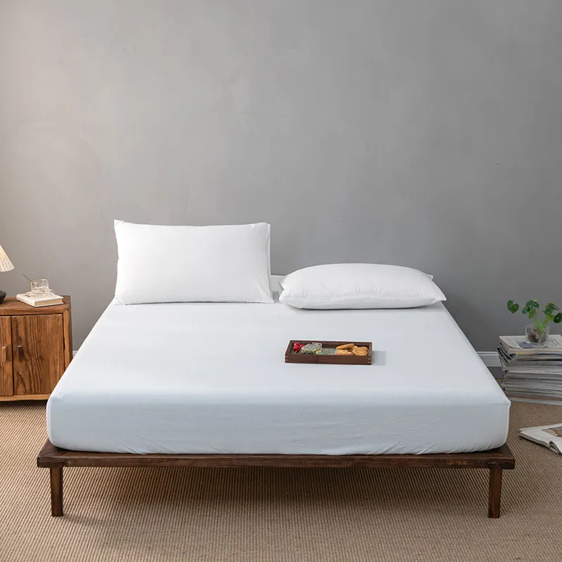 Velvet Quilt Queen Hotel Blanket