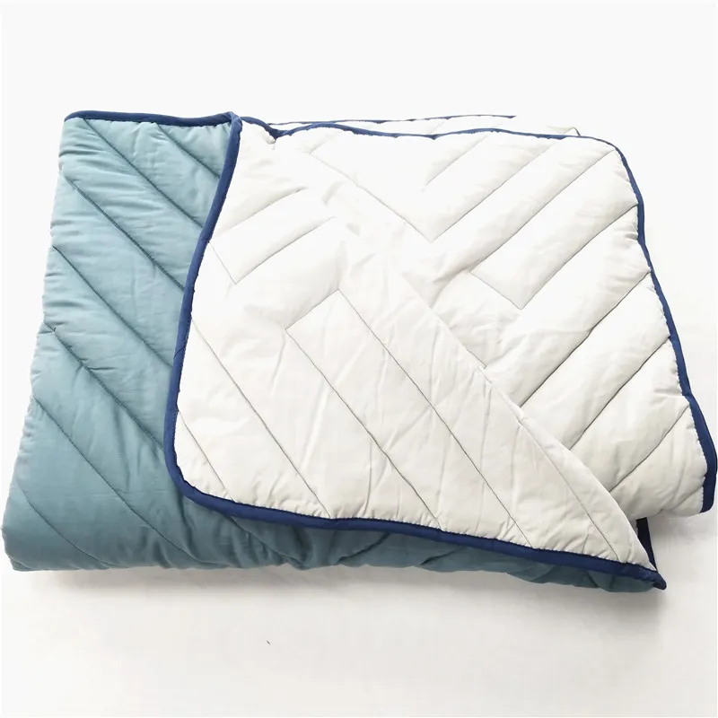 Bedding Set Detail 2