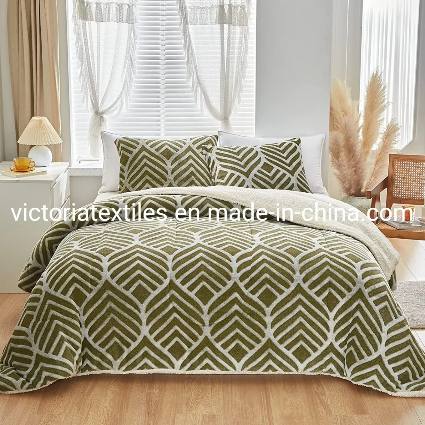 Winter Comforter Bedding Sets, Printed Softness Flannel Sherpa Comforter Set 3PCS