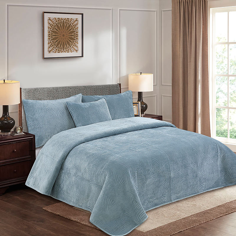 Wholesale Hotel Ultrasonic King White Comforter Bed Quilt Pillowcase Breathable Warm Blanket Bedding Set